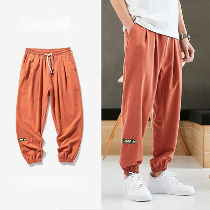 Pantaloni larghi leggeri jogger con coulisse alla caviglia da uomo aspie shop neurodivergenti neurodivergenza ADHD autism dyspraxia dyslexia spectrum neurodiversity neurodiverse conditions Tourette down dyscalculia Irlen autisme dyspraxie spectre dyslexie neurodiversité affections dyscalculie neurodivergents syndrome Asperger moda donna uomo bambino abbigliamento accessori mode femmes hommes enfants vêtements accessoires fashion women men children clothing accessories