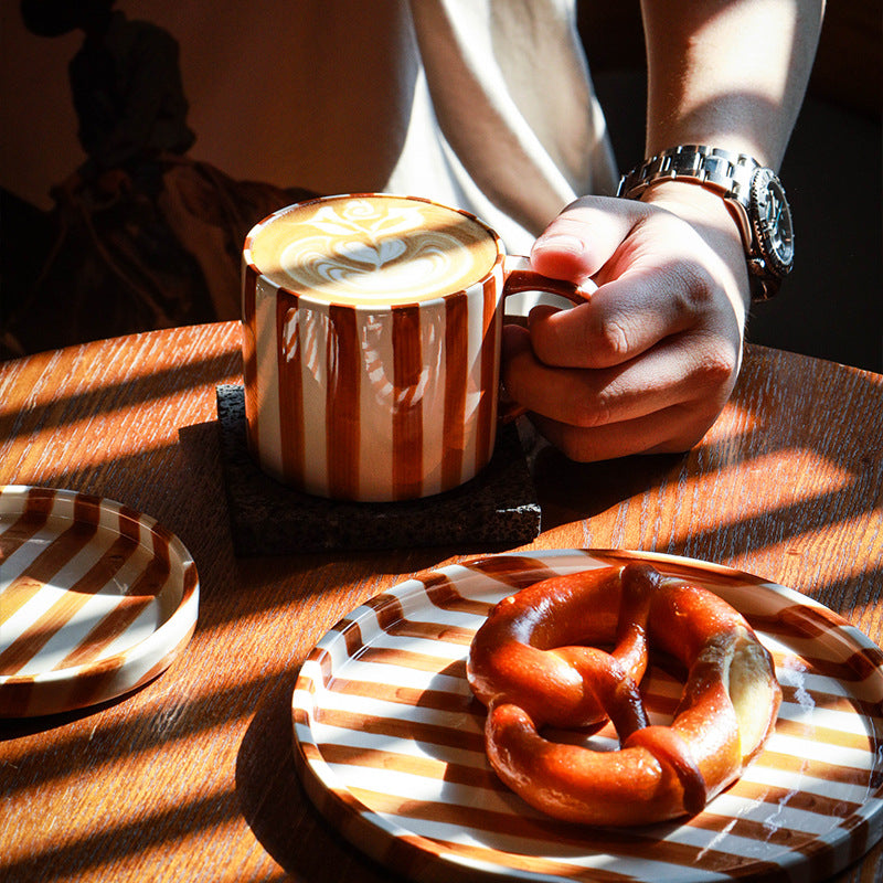 Combinazione di tazza, piattino e piatto da caffè in porcellana in stile vintage adhd aspie shop asperger spettro autistico dislessia