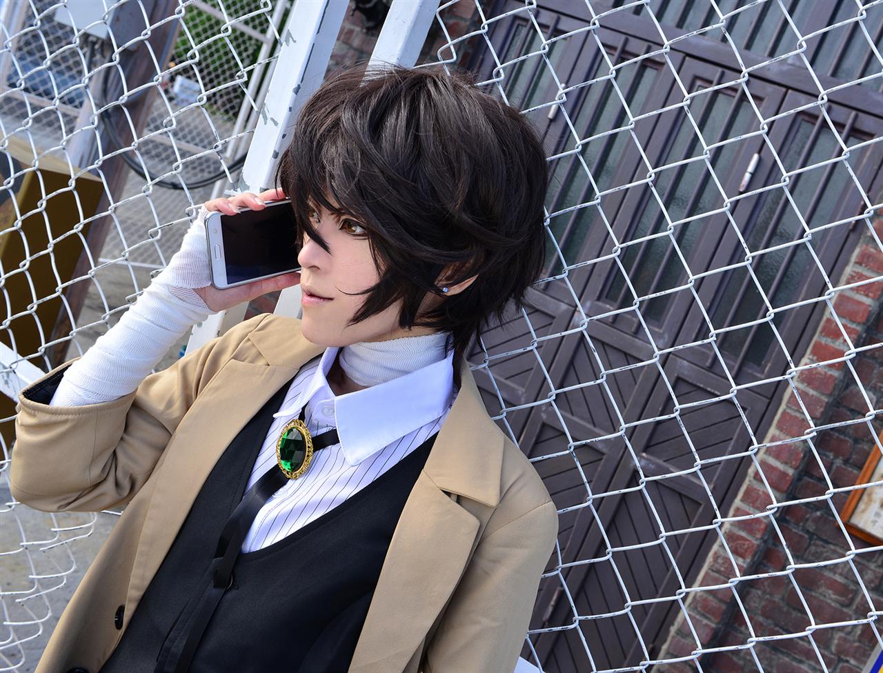 Parrucca Bungo Stray Dogs Osamu Dazai adhd aspie shop neurodivergenti neurodivergenza ADHD autism dyspraxia dyslexia spectrum neurodiversity neurodiverse conditions Tourette down dyscalculia Irlen