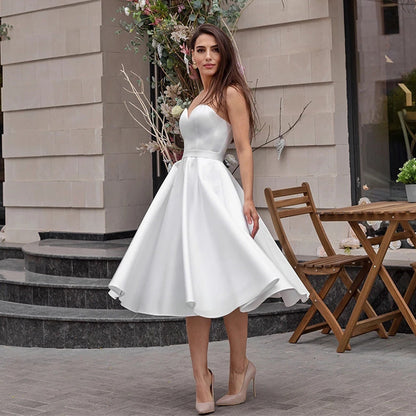 Abito da sposa minimale leggero senza spalline in stile coreano aspie shop neurodivergenti neurodivergenza ADHD autism dyspraxia dyslexia spectrum neurodiversity neurodiverse conditions Tourette down dyscalculia Irlen autisme dyspraxie spectre dyslexie neurodiversité affections dyscalculie neurodivergents syndrome Asperger moda donna uomo bambino abbigliamento accessori mode femmes hommes enfants vêtements accessoires fashion women men children clothing accessories